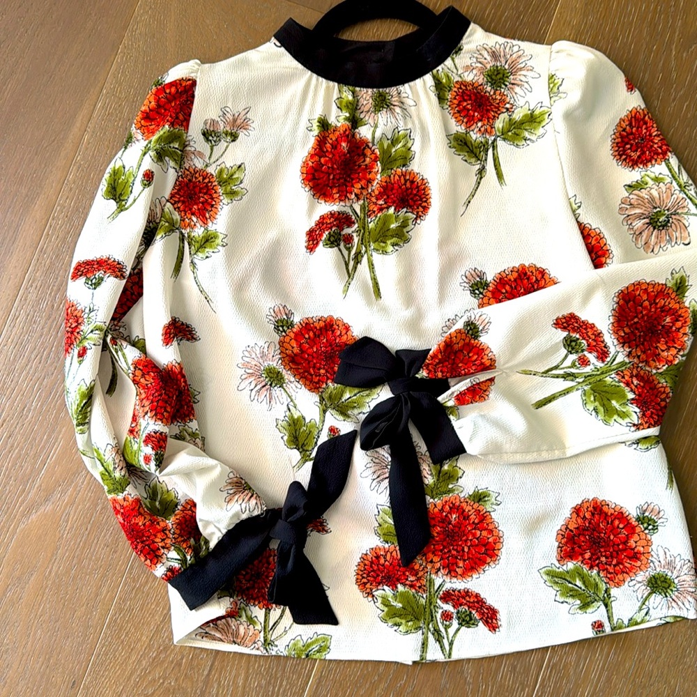 Zara Satin Floral Blouse Top S, ties at sleeves, puff shoulder